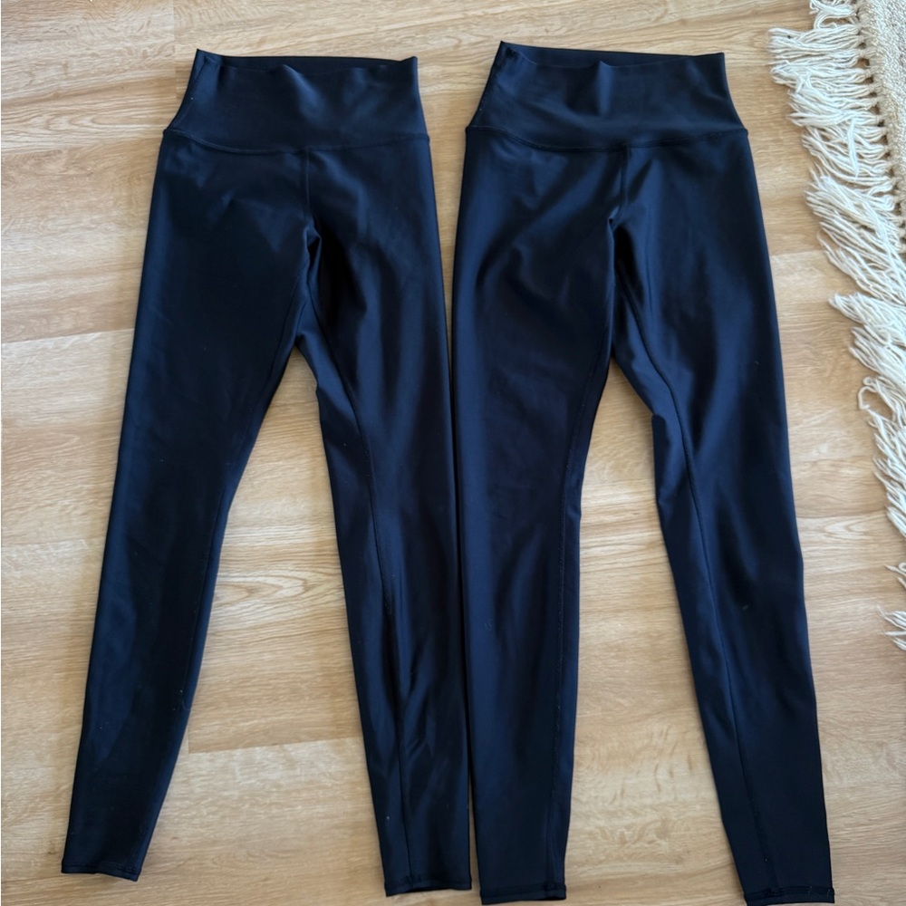 Alo Yoga Airlift Black High-Waisted Leggings x2 (small)